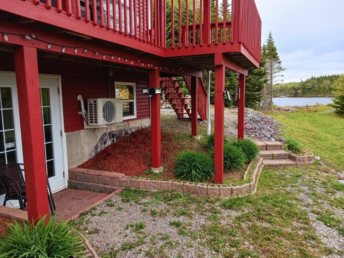 Fiddler'S Lake Escape Apartment Gabarus Exterior photo